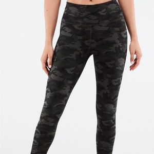 Fabletics 7/8 High-Waisted Leggings